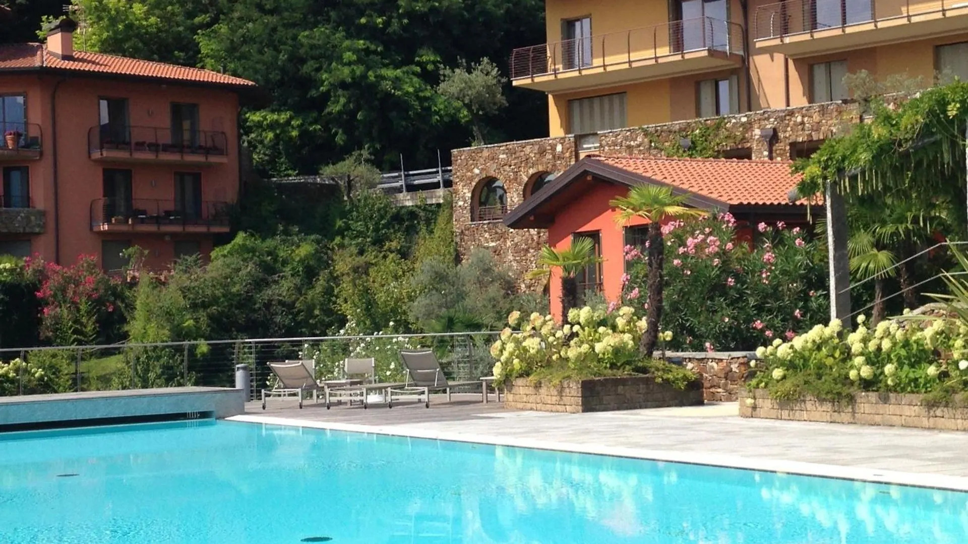 Casa Penny - Menaggio By Lovecomo Vakantiehuis